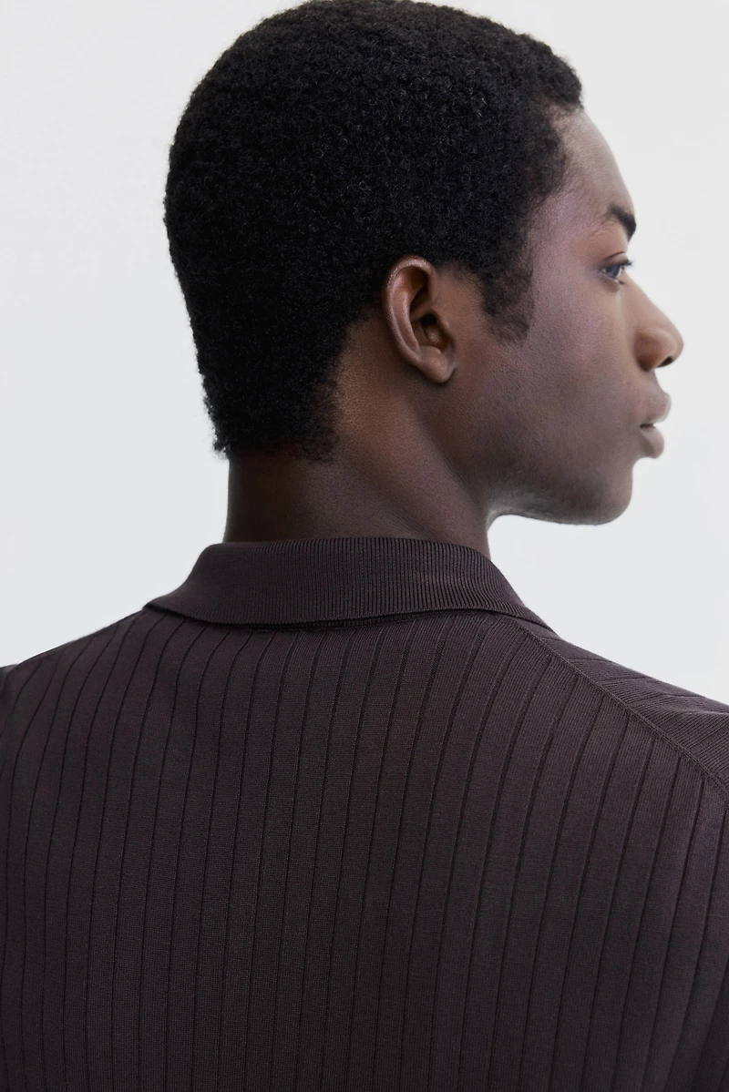 Chemise classique en tricot côtelé