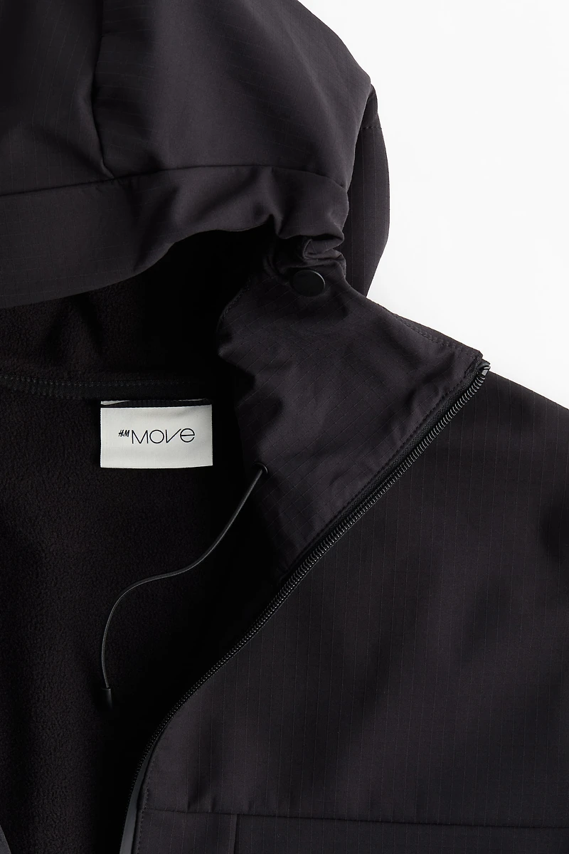 Regular Fit Water-Repellent Softshell Jacket