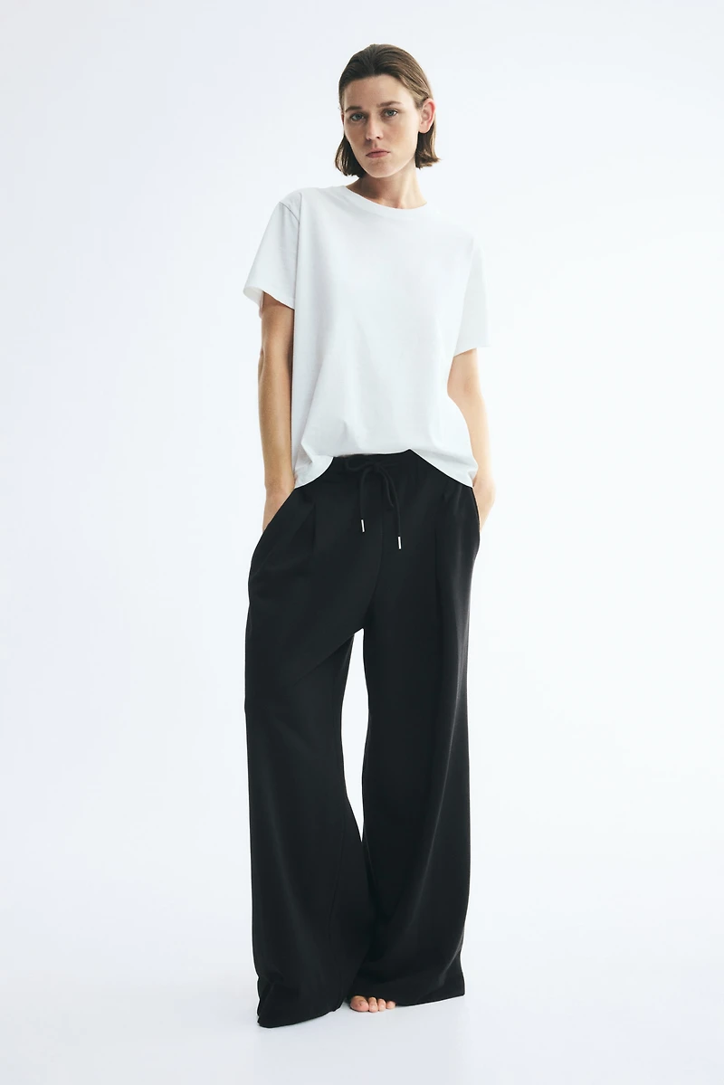 Pleat-Detail Drawstring Pants