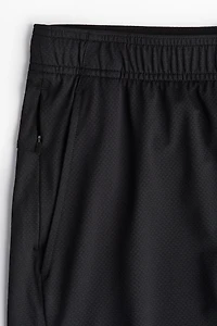 Sports Shorts with DryMove™