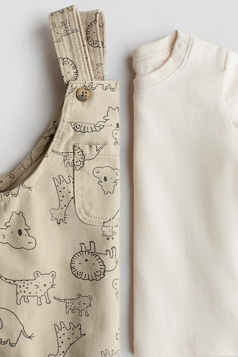 Ensemble 2 pièces salopette et T-shirt