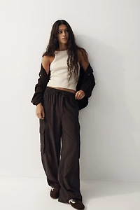 Wide-Leg Cargo Pants