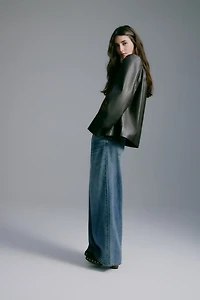 Wide-Leg Regular Waist Jeans