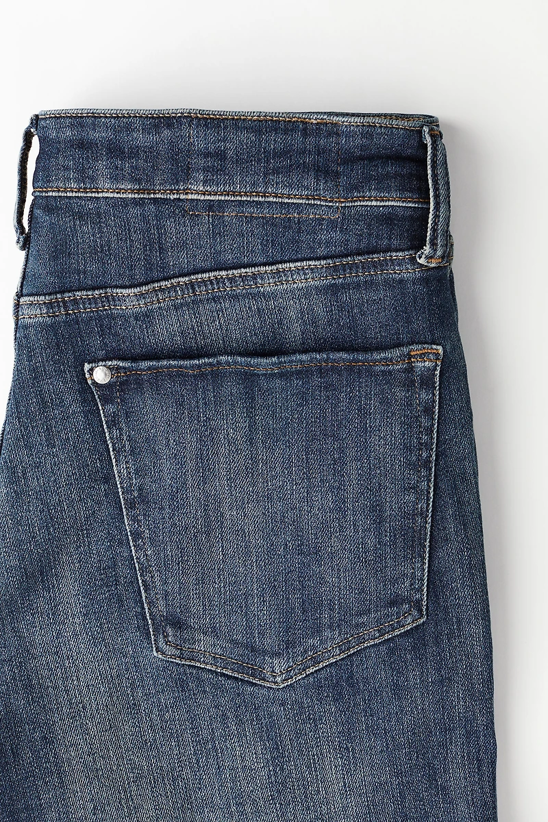 Short Coupe Amincie en denim