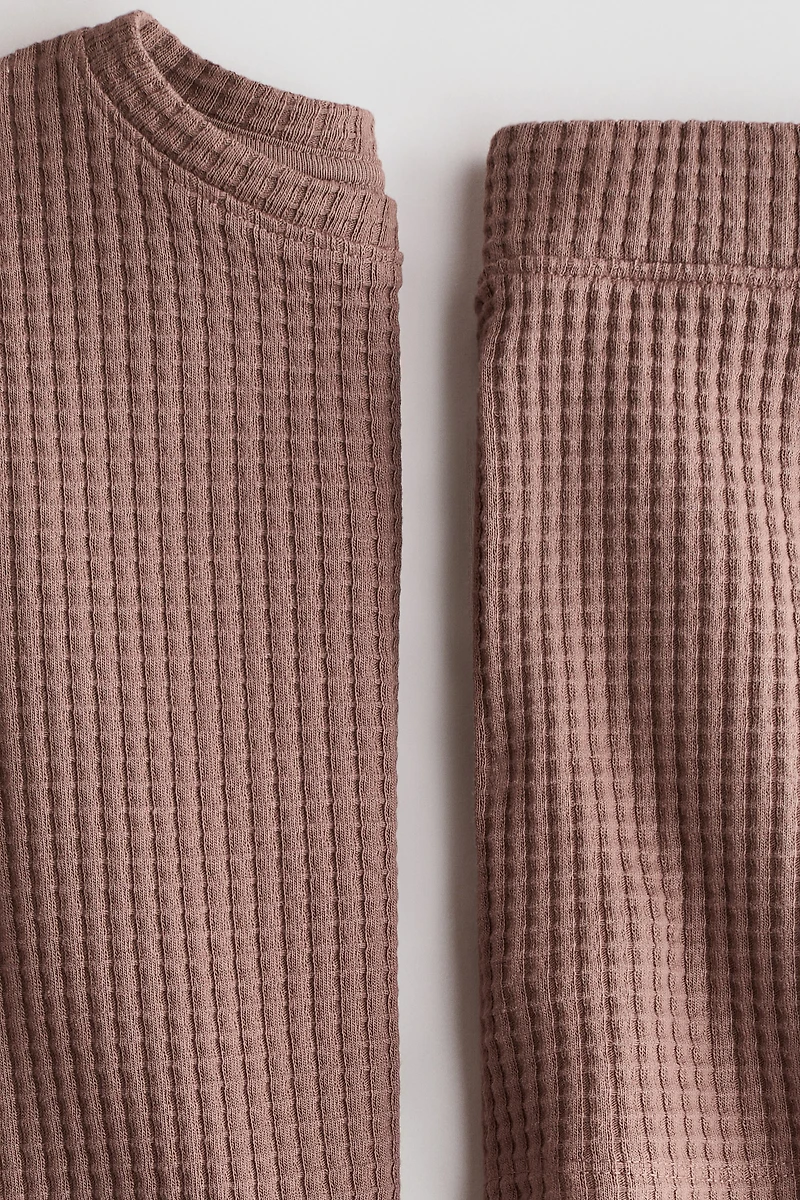 2-Piece Waffled Jersey Set