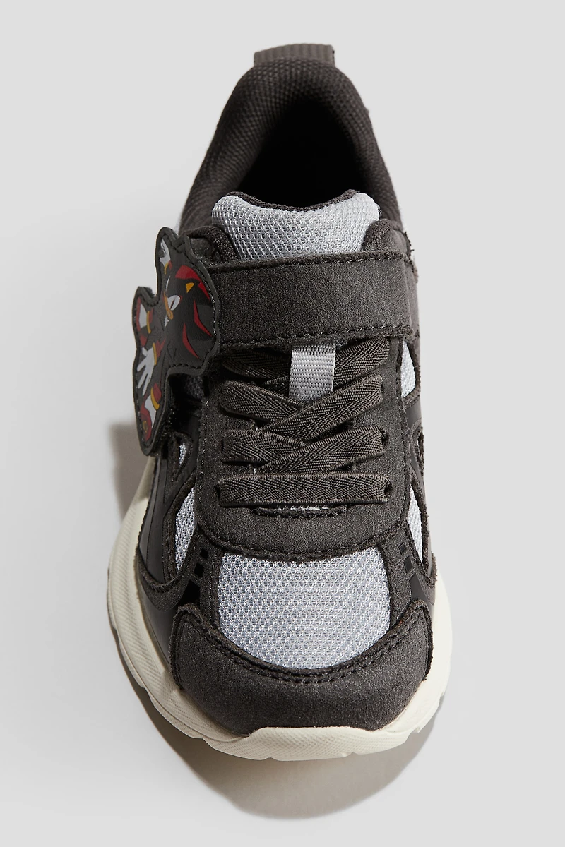 Lightweight-Sole Sneakers