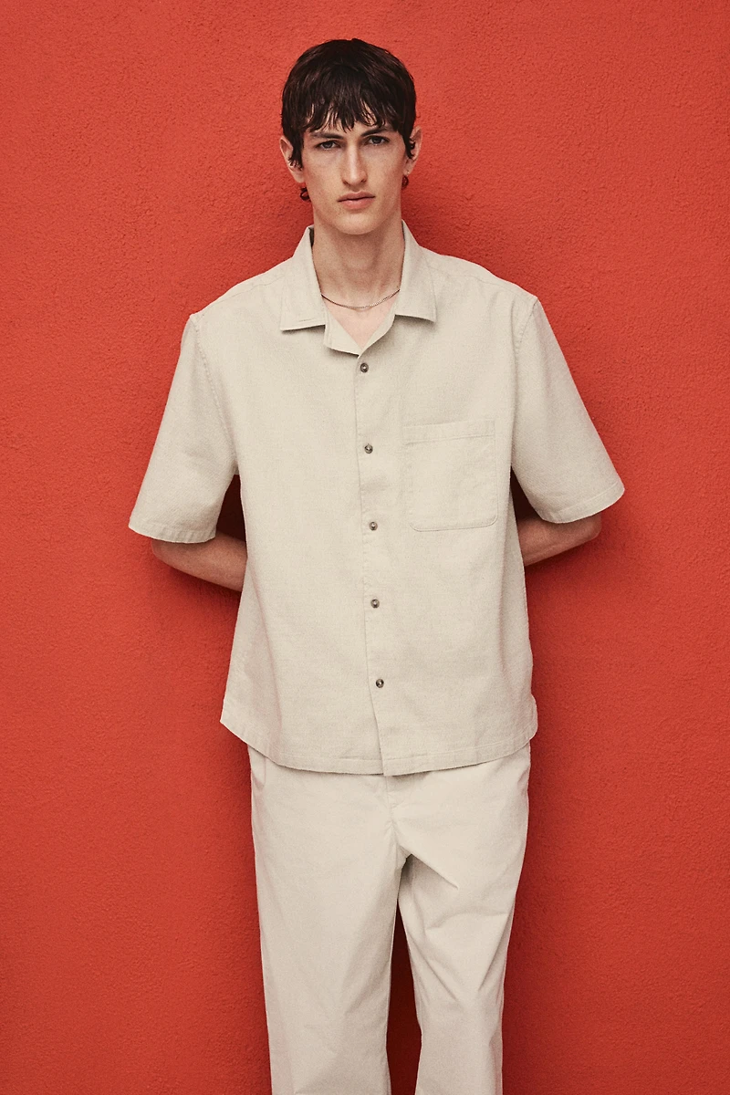 Regular Fit Textured resort shirt