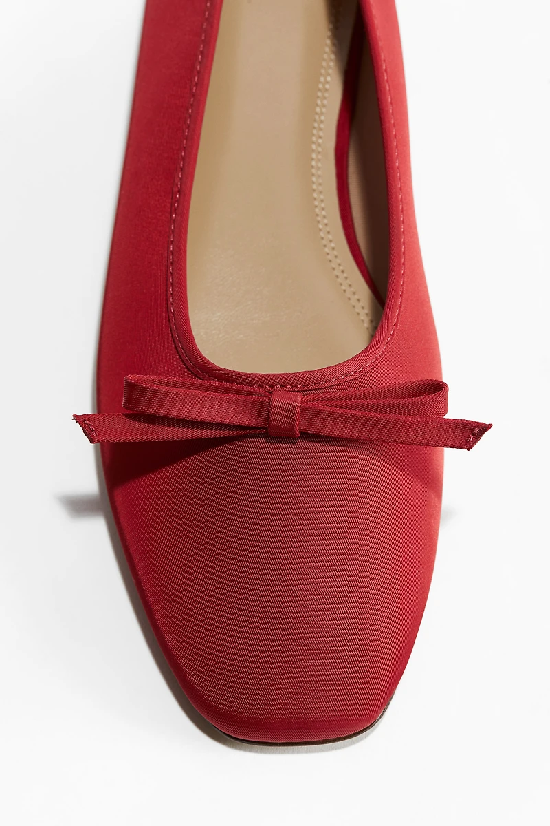 Bow-Detail Ballet Flats