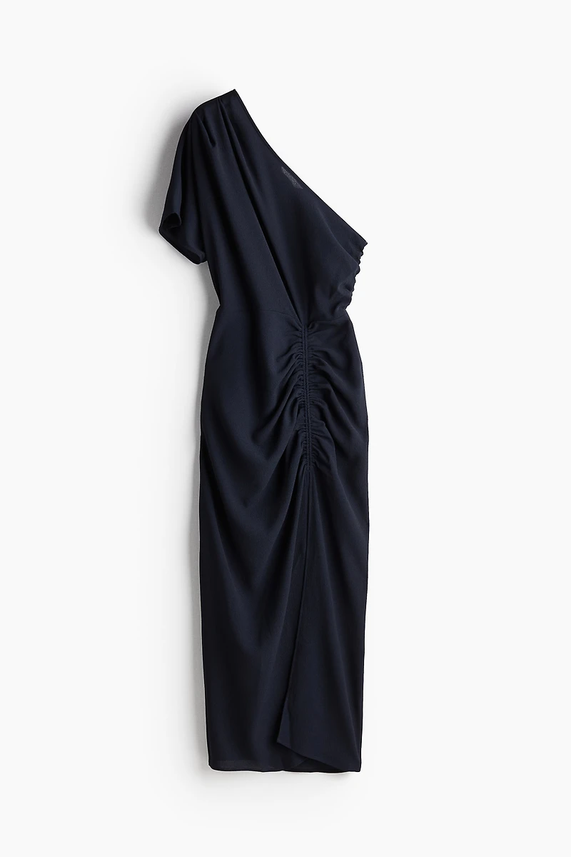 Robe asymétrique à effet drapé