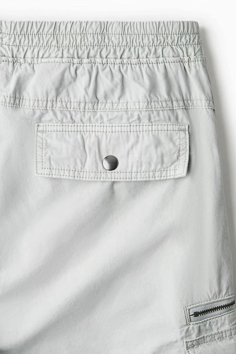 Short cargo coupe classique