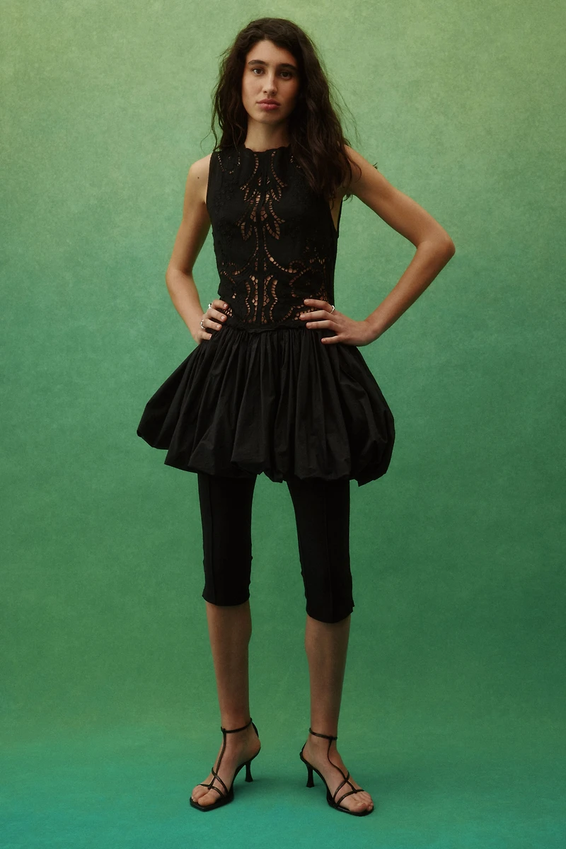 Robe en lin mélangé avec bas à effet ballon