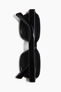 Lunettes de soleil ovales