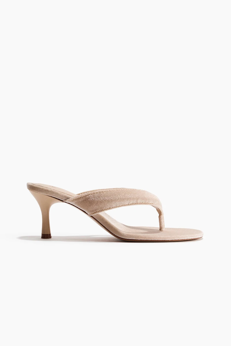 Sandales à talon