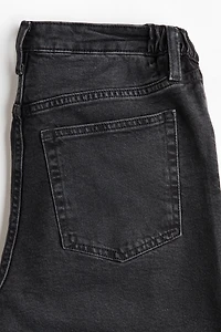 MAMA Straight Ankle Jeans