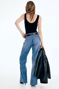 Wide High Waist Jeans