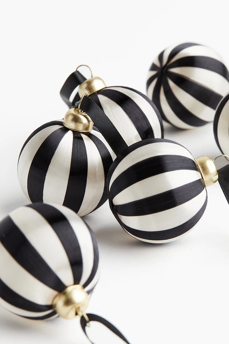 Lot de 6 petites boules de Noël