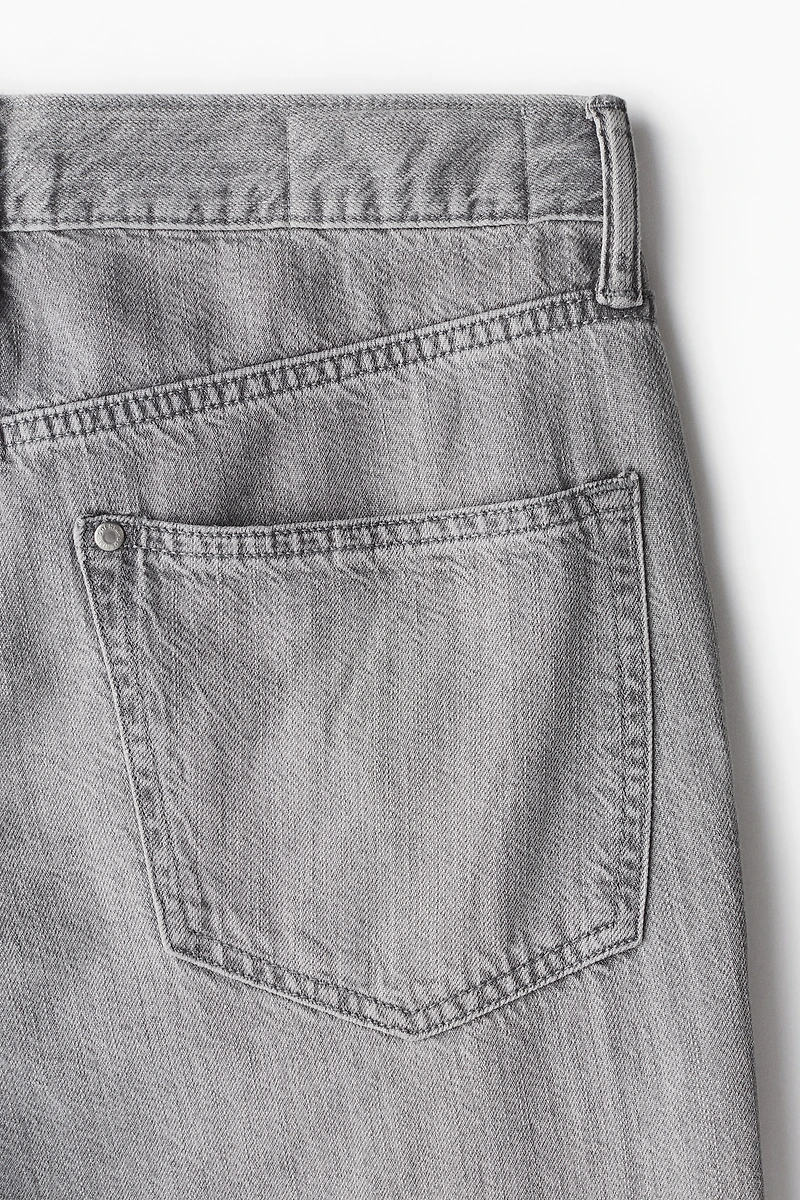 Straight Loose Lightweight Jeans