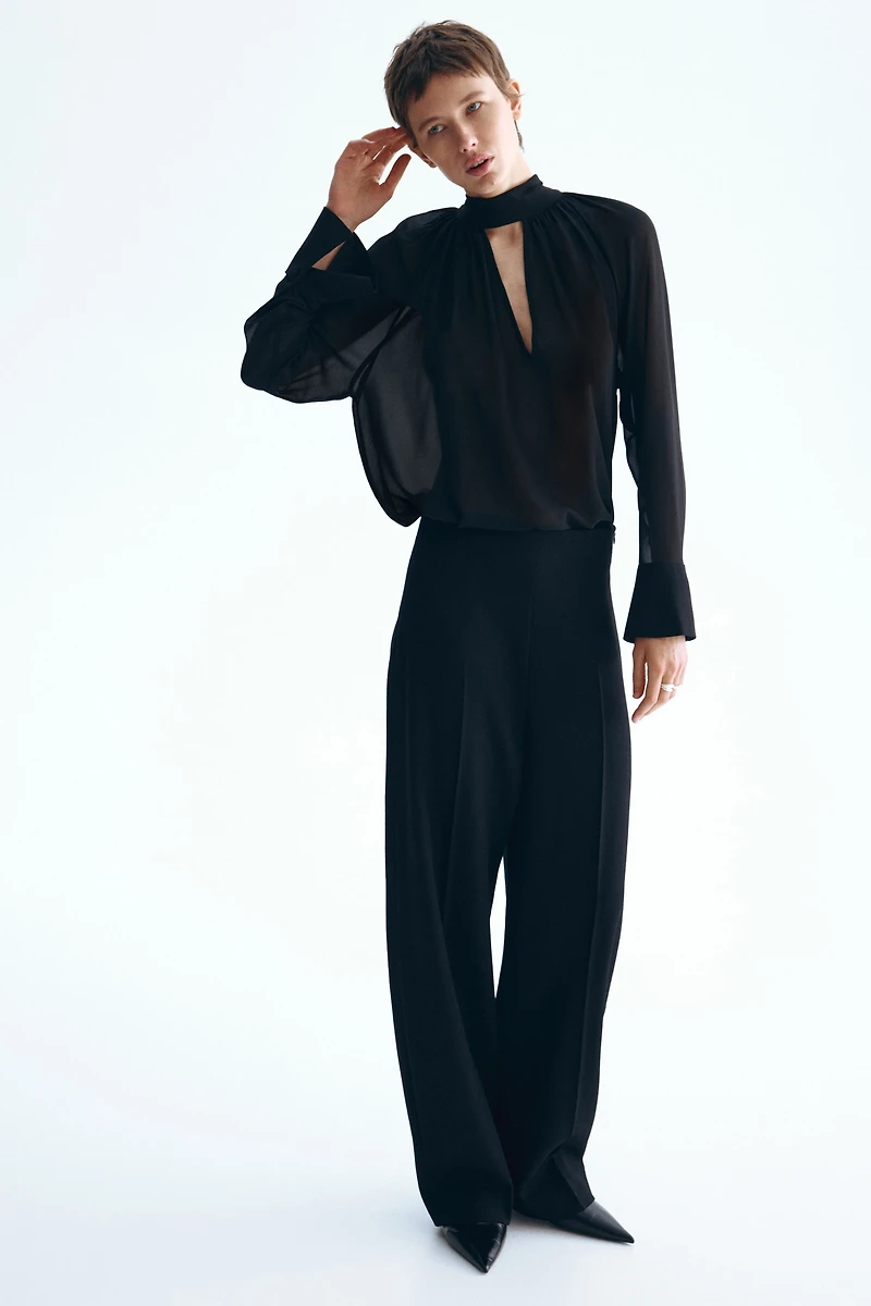 Blouse with Scarf Collar