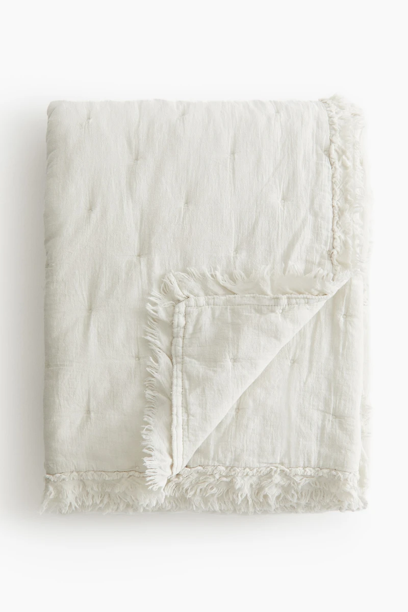 Ruffle-Trimmed Bedspread