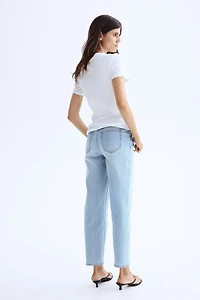 MAMA Straight Ankle Jeans