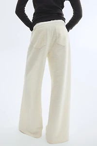 Pantalon large en bouclette