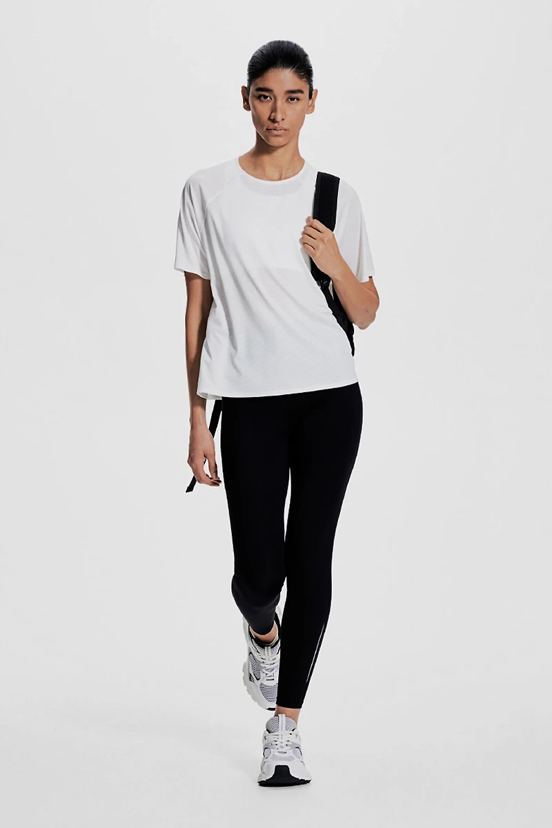 Sports Top with DryMove™