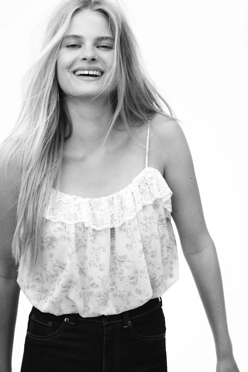 Haut à bretelles fines avec effet ballon