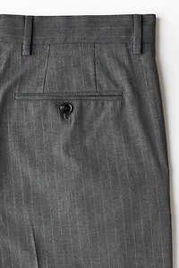 Loose-Fit Tailored Pants