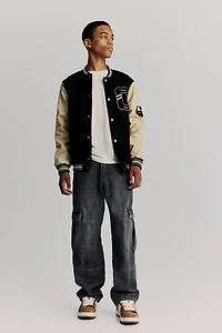 Baggy Fit Cargo Jeans