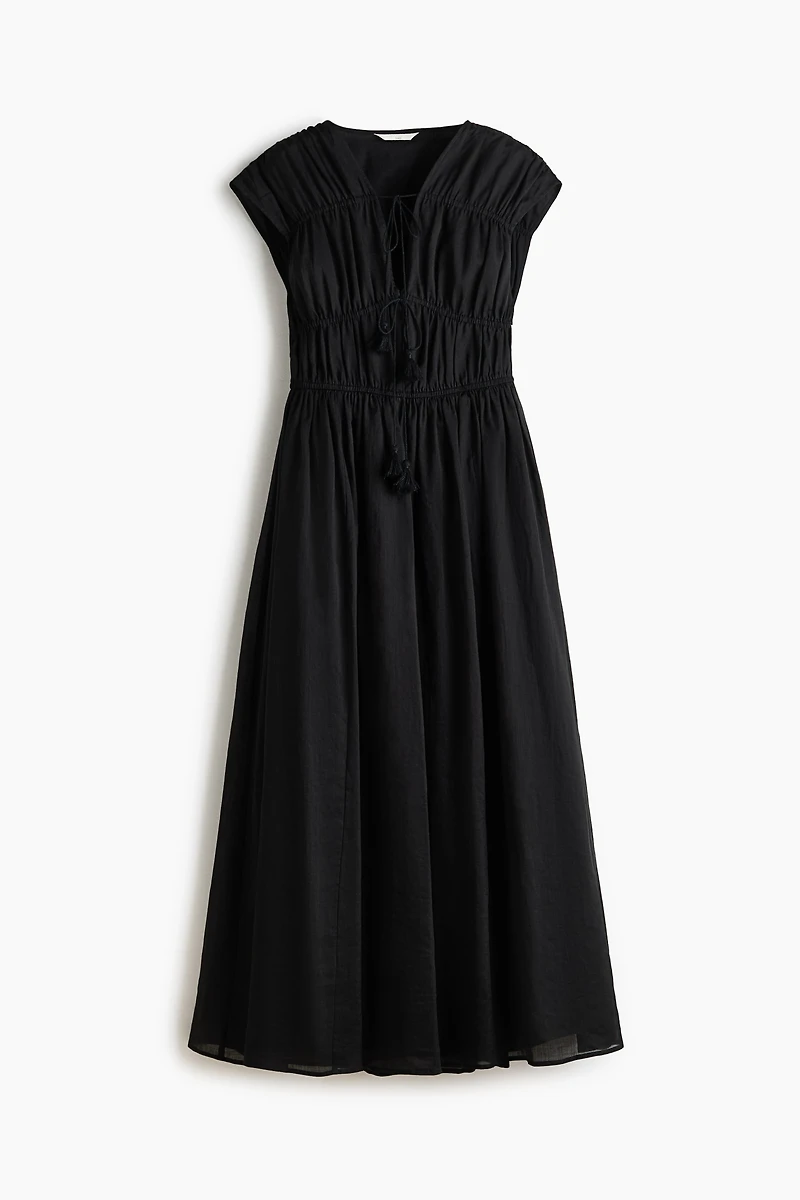 Robe en ramie avec cordons de serrage