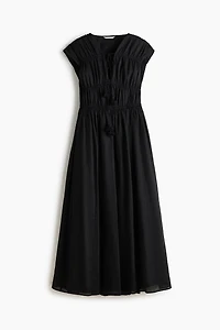 Robe en ramie avec cordons de serrage