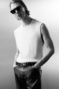 Slim Fit Glittery Sweater Vest