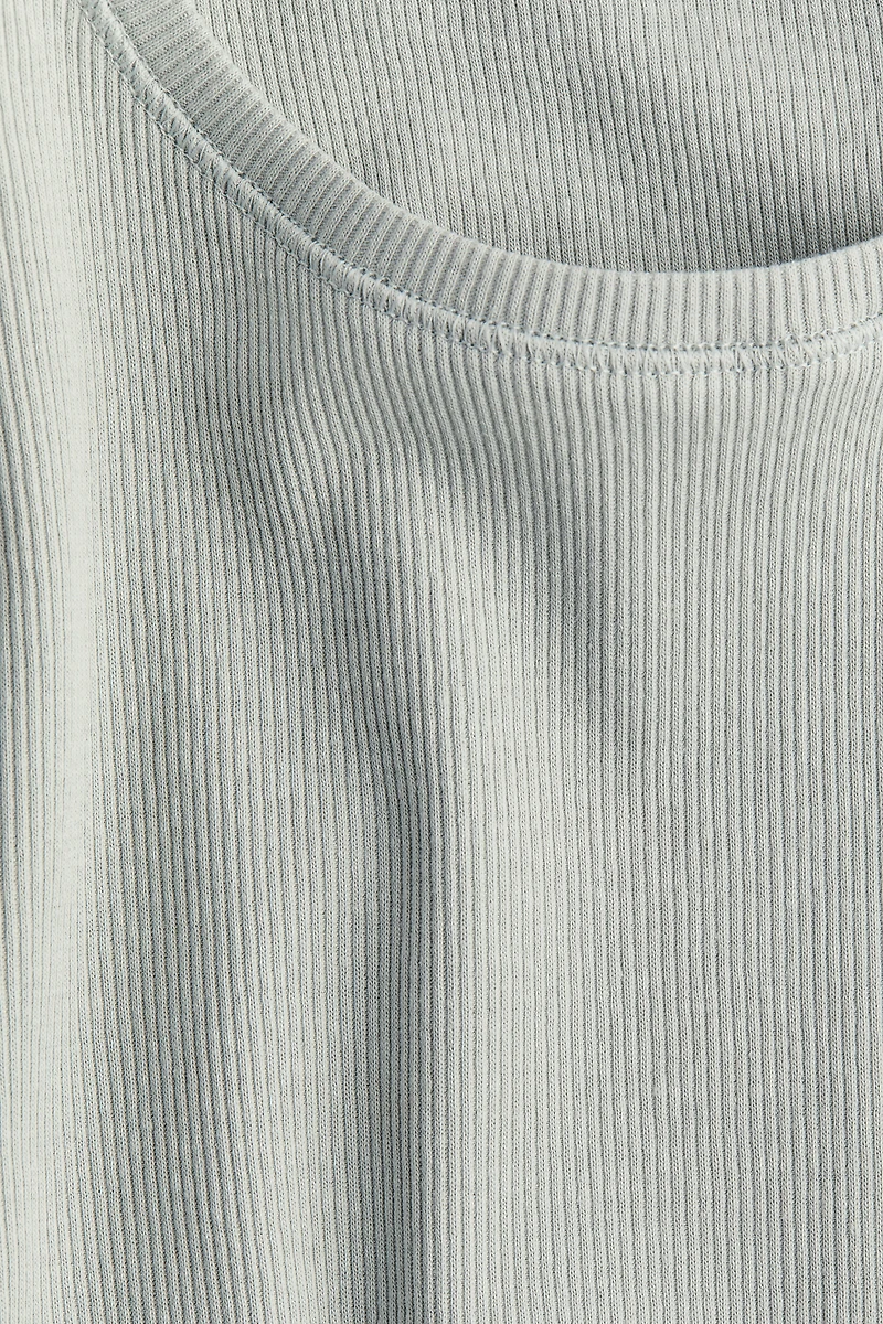 Fitted T-shirt