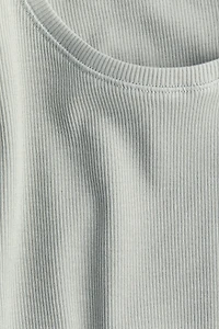 Fitted T-shirt