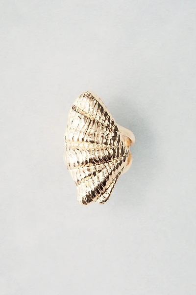 Seashell-Shaped Ring