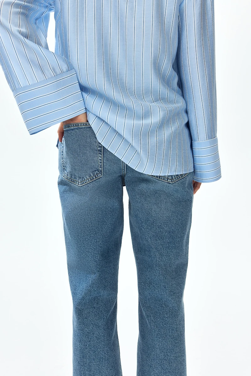 MAMA Straight Ankle Jeans