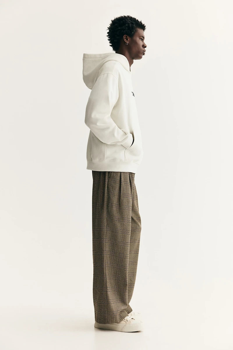 Chandail à capuchon Coupe Flottante