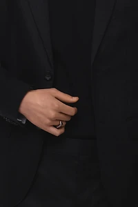 Slim-Fit Linen Jacket