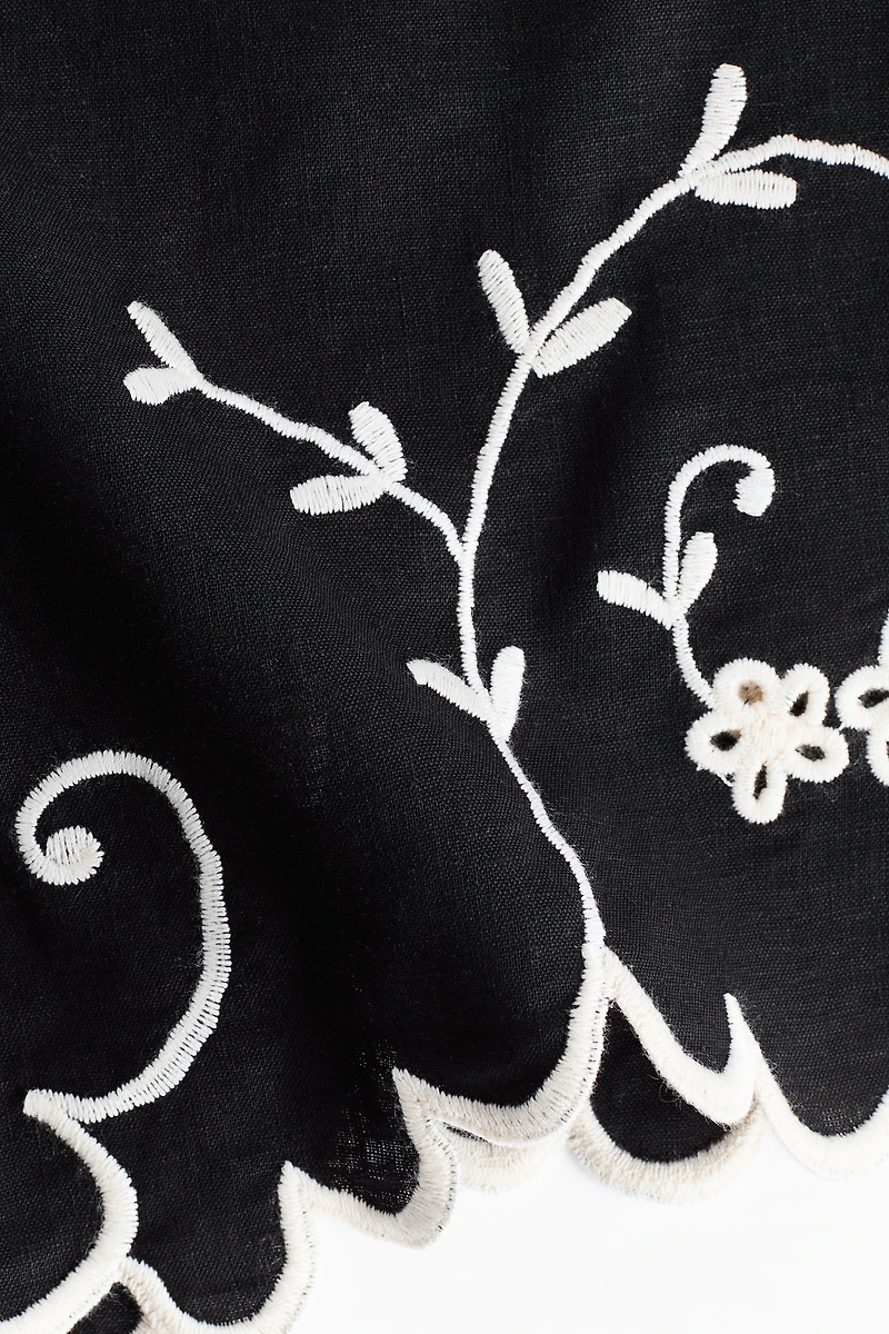 Linen-Blend Shorts with Embroidery