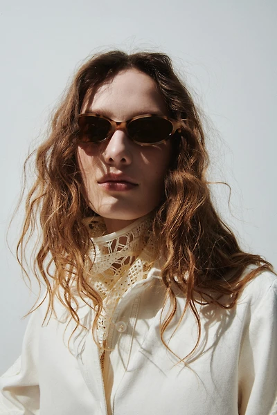 Lunettes de soleil ovales