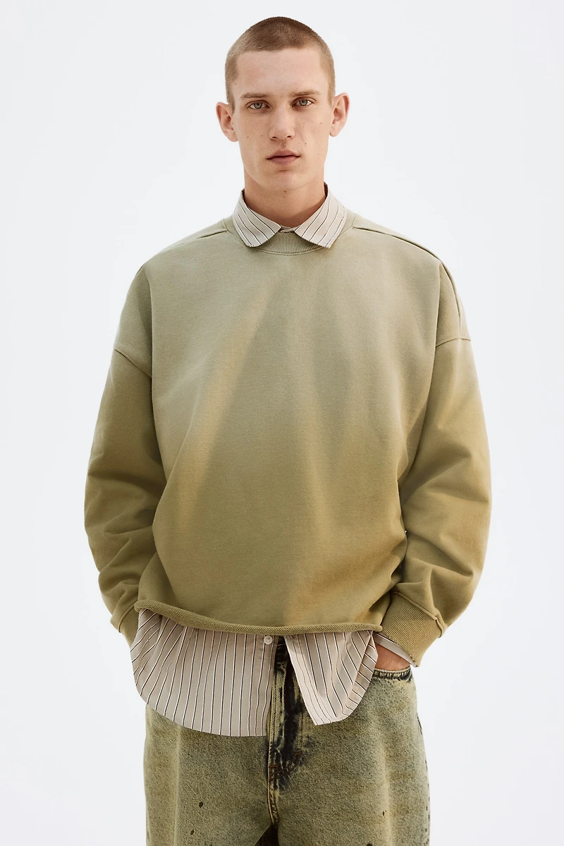 Chandail en molleton délavé coupe ample