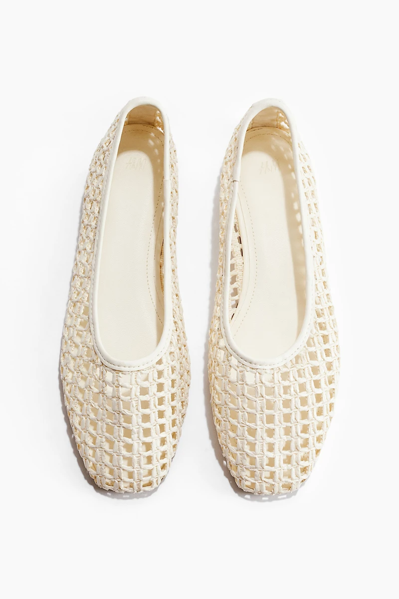 Ballerines en paille
