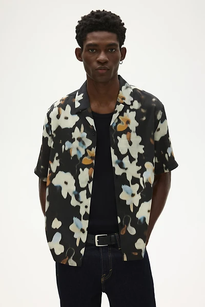 Regular-Fit Patterned Resort Shirt