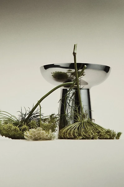 Vase en métal