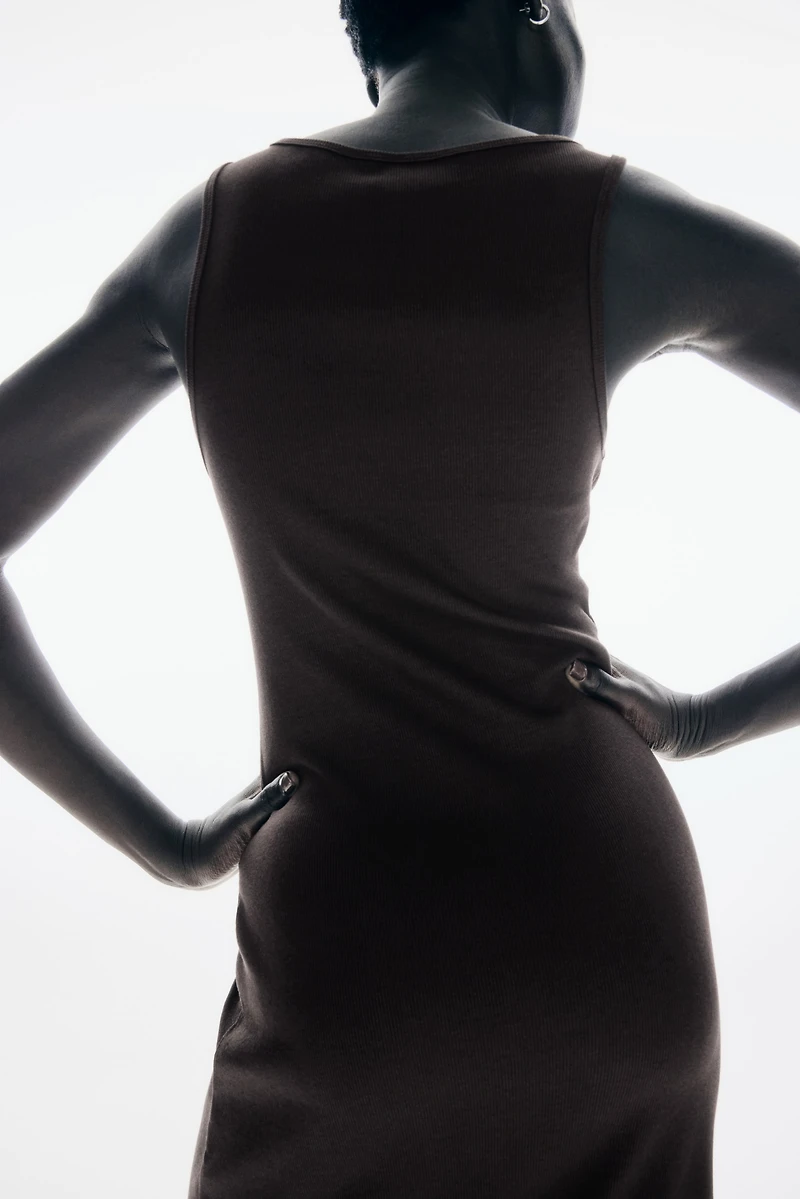 Sleeveless Maxi Dress