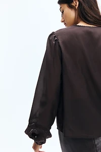 Blouse avec dentelle