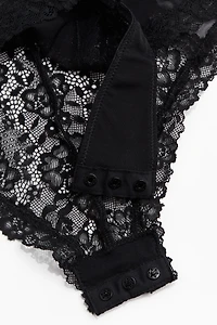 Maillot tanga pigeonnant en dentelle