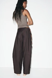 Pantalon cargo avec ceinture à nouer