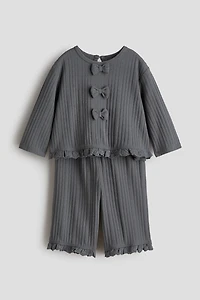 2-Piece Knit Bow-Detail Set