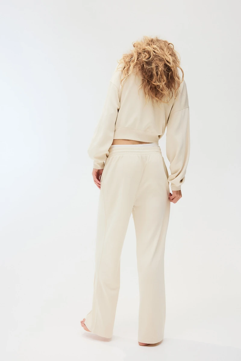 Pantalon très doux avec plis devant